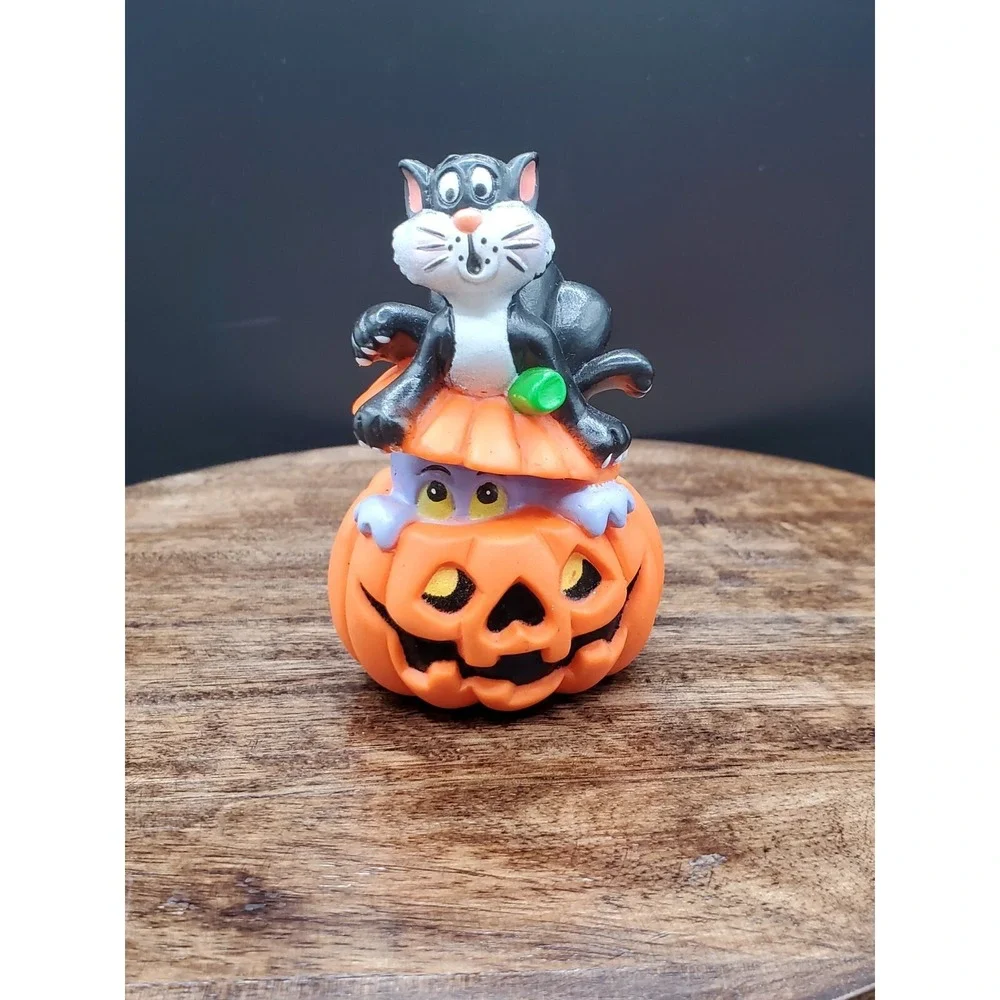 Vintage Halloween Pumpkin Black Cat Plastic Toy PVC Figure